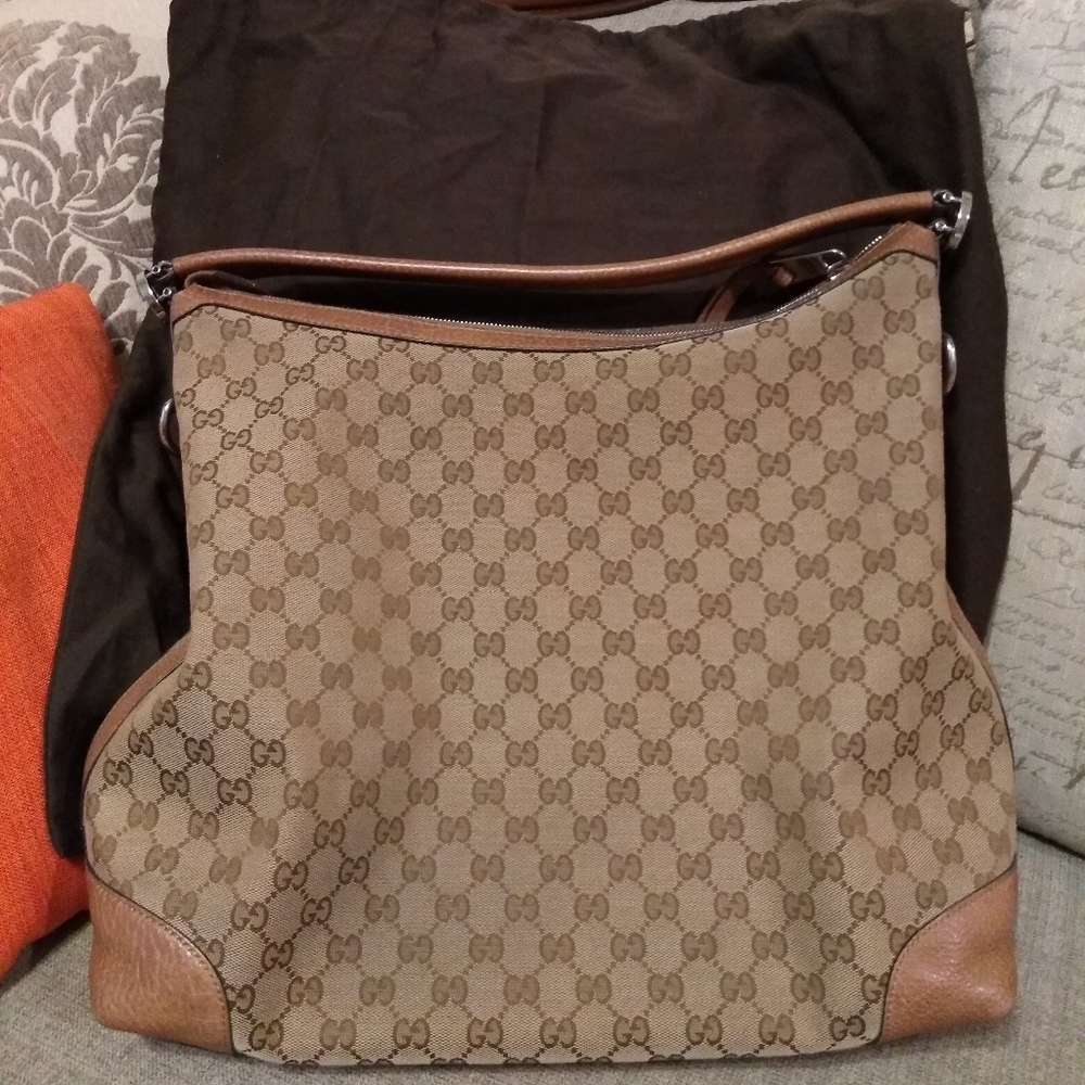 GUCCI MS GG Hobo Canvas Signature Bag and extra st